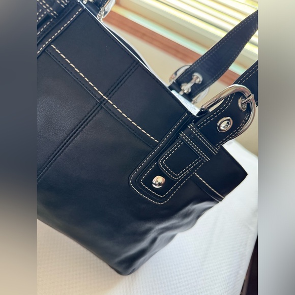🔥Fendi and Coach Womens Bag (Bundle) - Picture 7 of 17